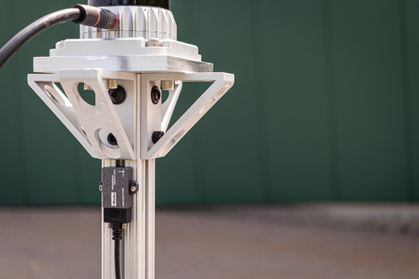 HBK 3DM-GV7-AHRS 战术级加固 IMUAHRS产品安装图1.jpg