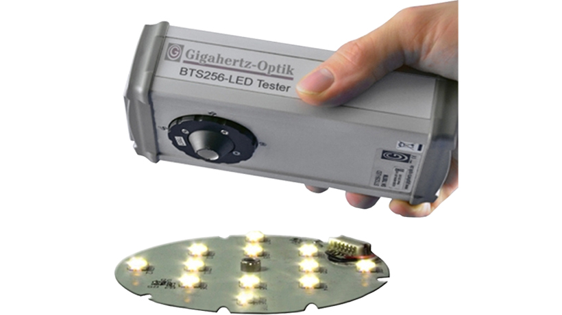 板载 LED 的光通量和颜色测量-验光仪光度计1.jpg